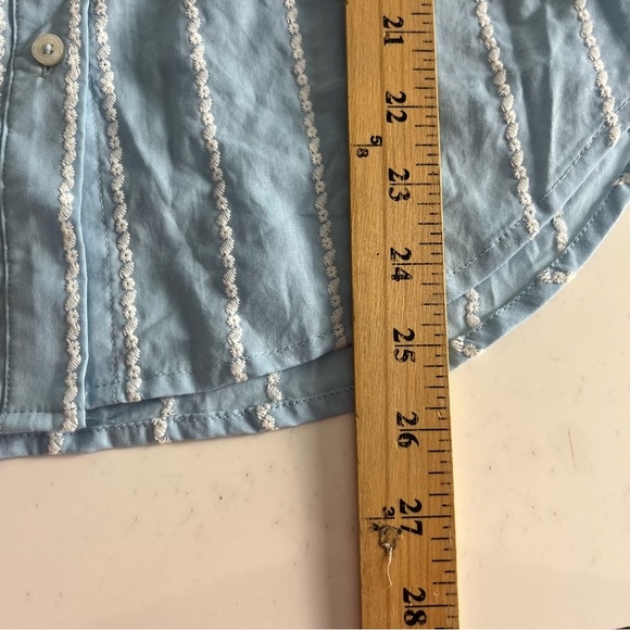 Untuckit Jocelyn Light Blue Embroidered Stripes Career Button Professional Top 6 - Picture 9 of 9